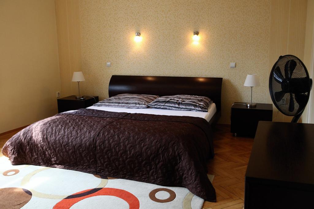 Apartman Moyzesova コシツェ エクステリア 写真