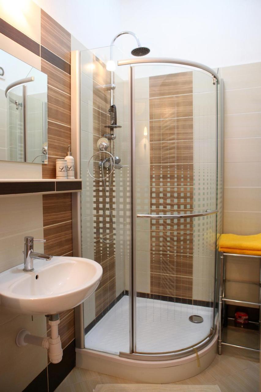 Apartman Moyzesova コシツェ エクステリア 写真